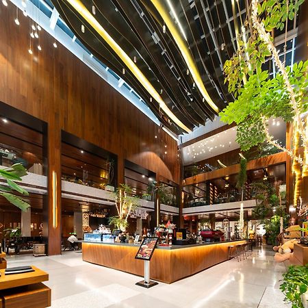 Hyatt Place Linyi People Square Buitenkant foto