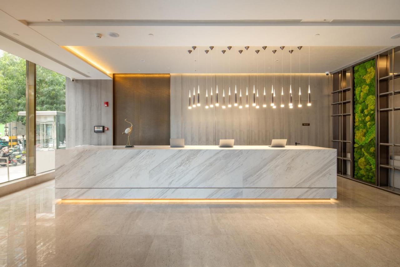 Hyatt Place Linyi People Square Buitenkant foto