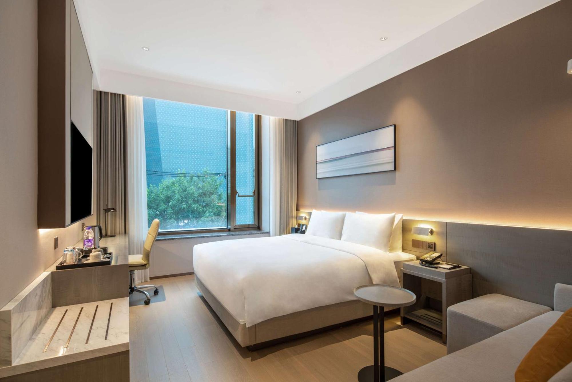 Hyatt Place Linyi People Square Buitenkant foto