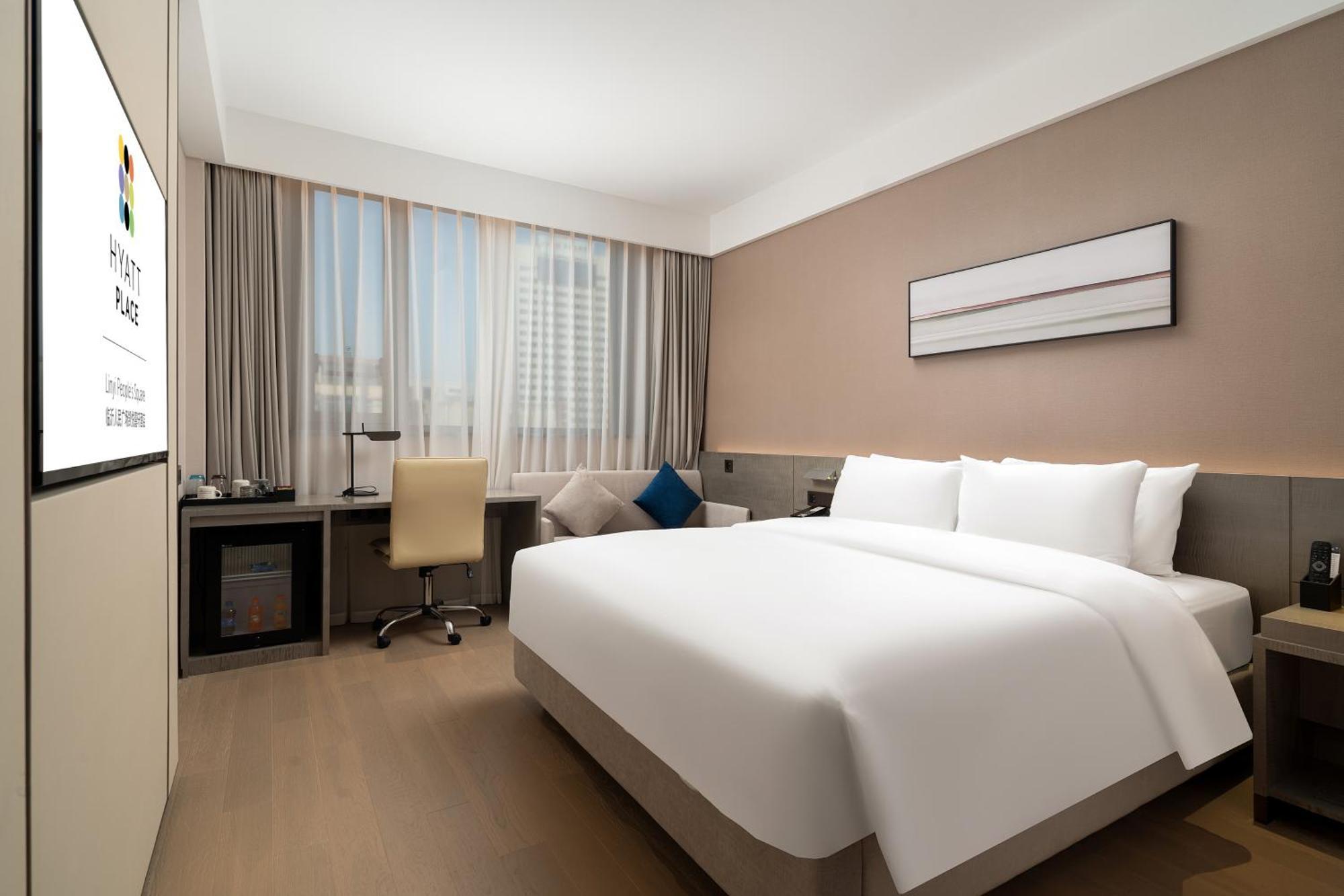 Hyatt Place Linyi People Square Buitenkant foto